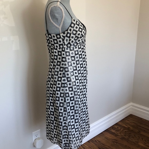 Laundry - Unique geometrical design cocktail dress - Picture 3 of 7